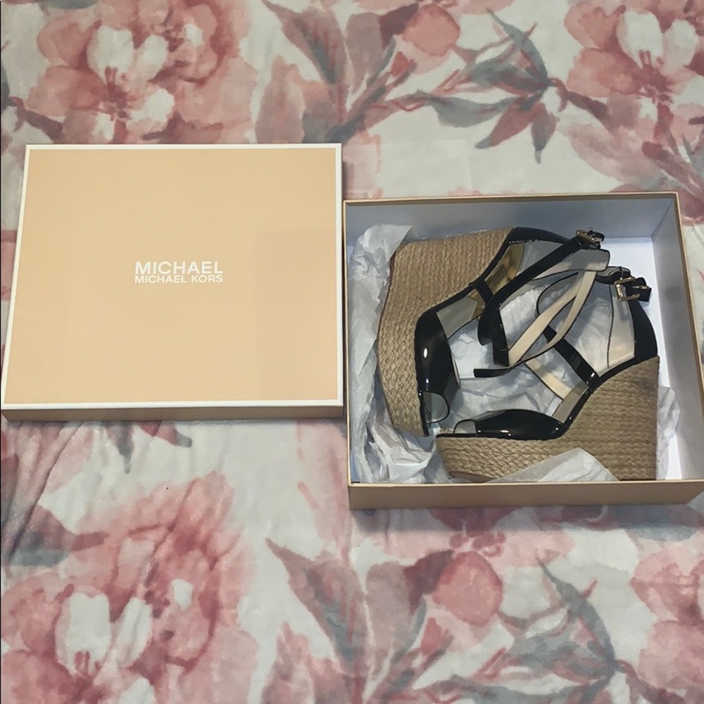 Black wedge Michael kors